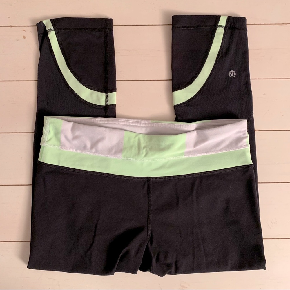 lululemon // Inspire Crop Size 6